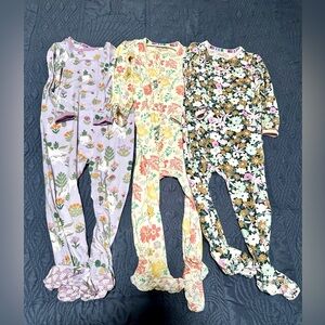 Magnetic Me - Girls Footie Bundle - 12-18 months - VGUC